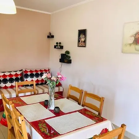 Apartment Ariadni's 1 *