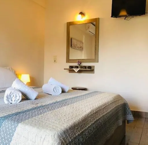 Ariadni's 1 La Canea